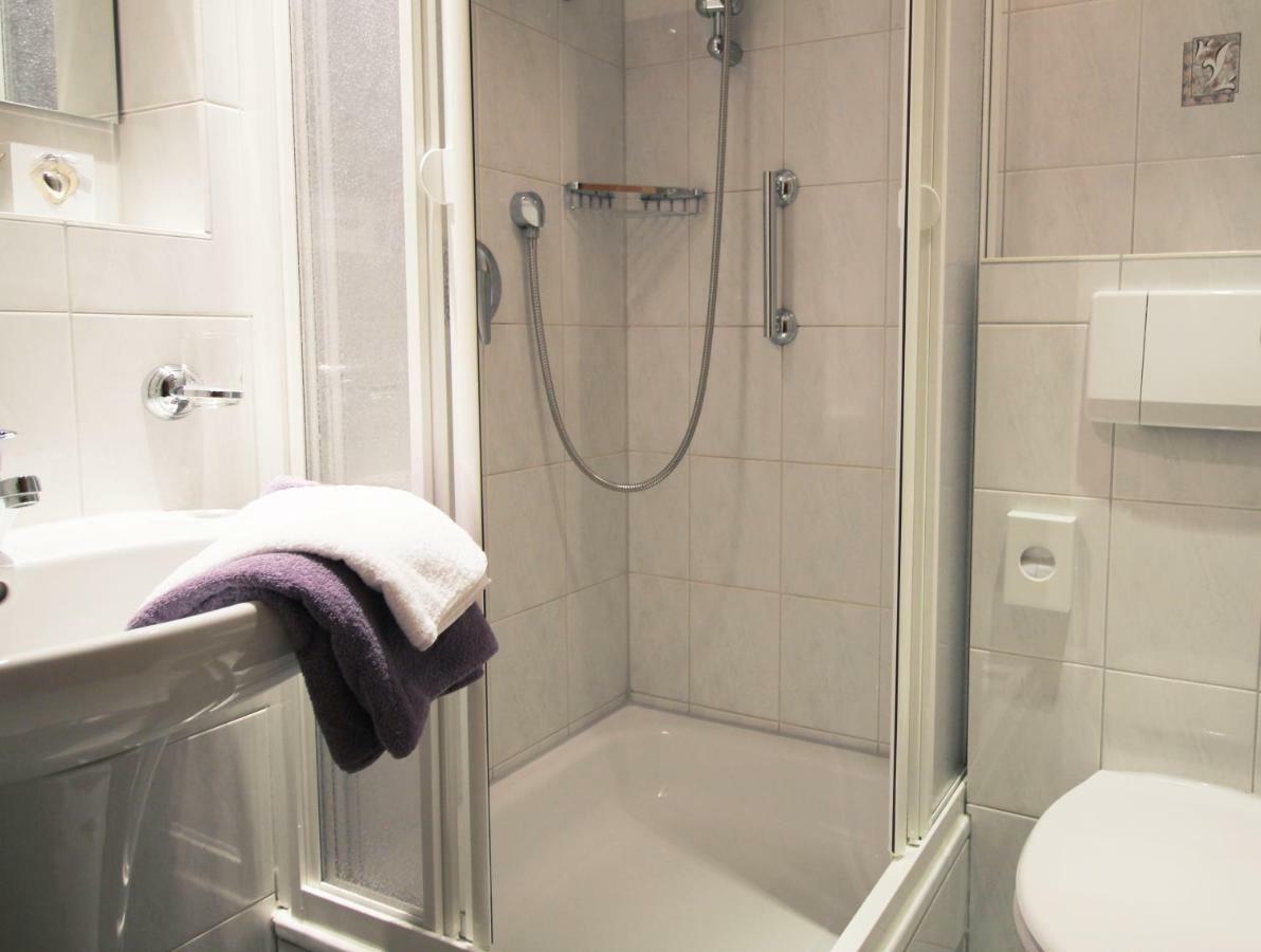 Gaestehaus Gaymann Oberstdorf Room photo